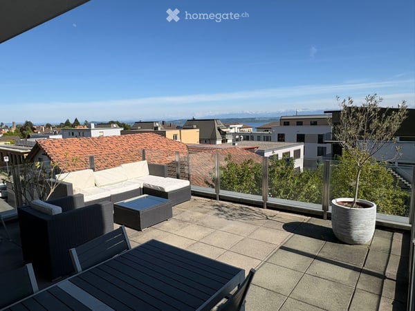 Magnifique duplex de 4,5 pcs avec terrasse et vue sur le lac 1