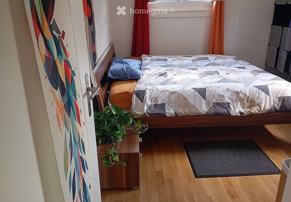 Chambre 15m2, Disponible de suite, 3-5min gare de Fribourg 3