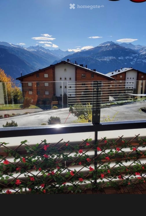 Magnifique appartement meublé vue montagne à la saison 1