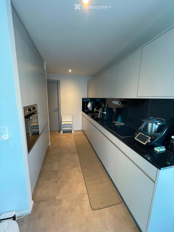 Reprise de bail à Châtel-St-Denis  1.5 pièces (130 m²) 1