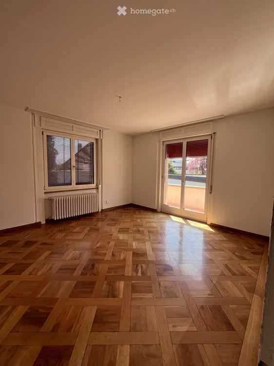 Bel appartement 4 pièces avec parquet et cachet 5