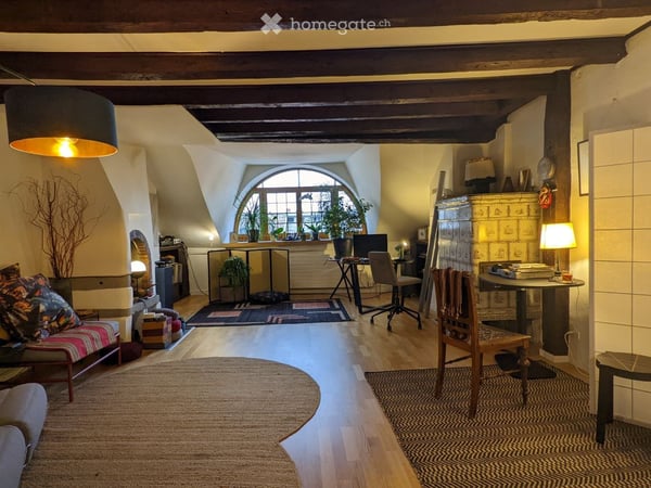 Belle chambre vieille ville Genève 2
