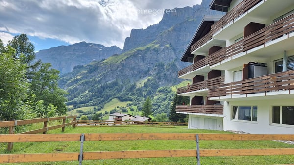 Beau studio à Leukerbad meublé avec parking et belle vue 5