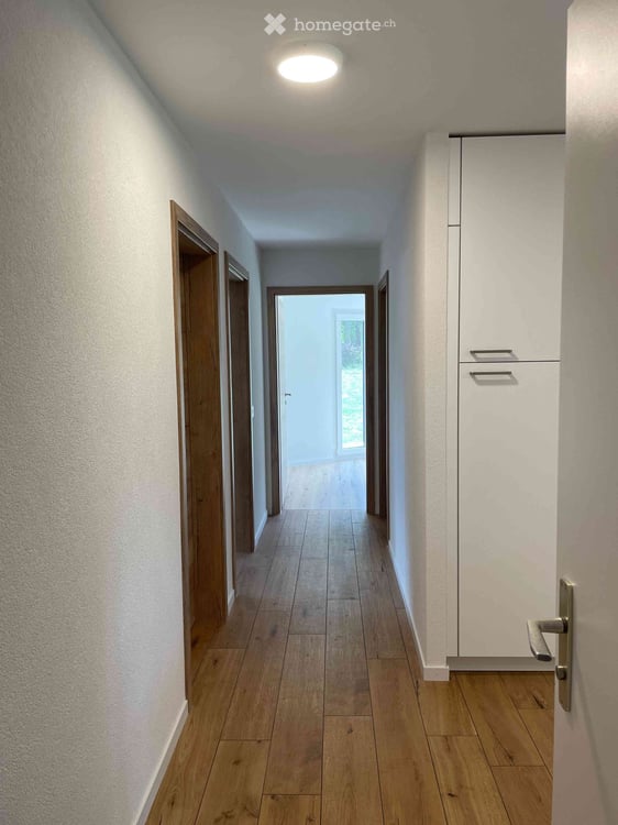 Appartement lumineux de 4,5 pièces au rez-de-chaussée 3