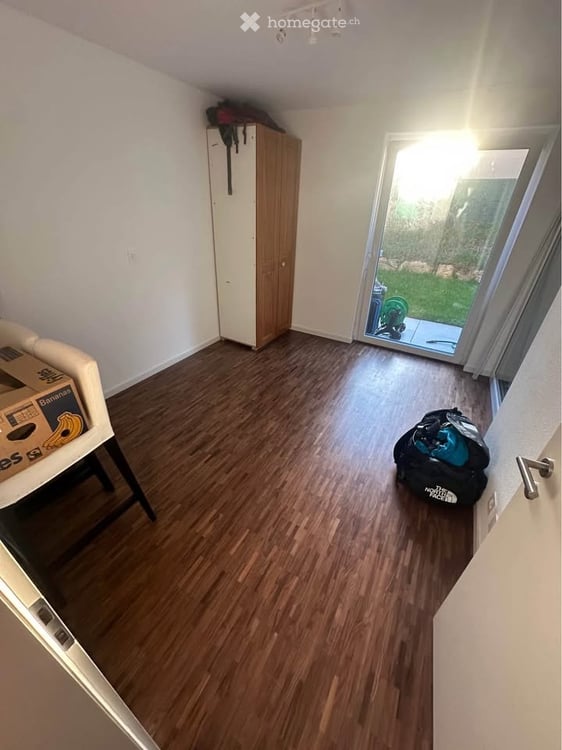 Magnifique 2.5 récent, rez-de-jardin avec grande terrasse 4