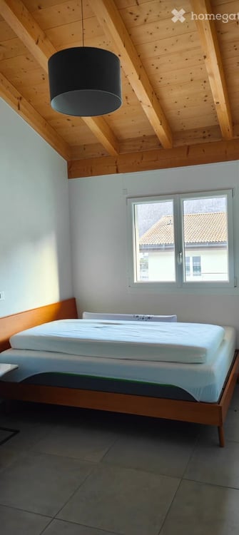 Appartement en attique de 3.5 pièces à Vétroz 2