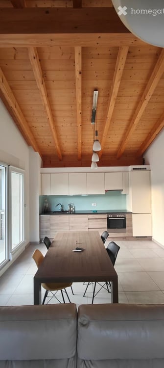 Appartement en attique de 3.5 pièces à Vétroz 3