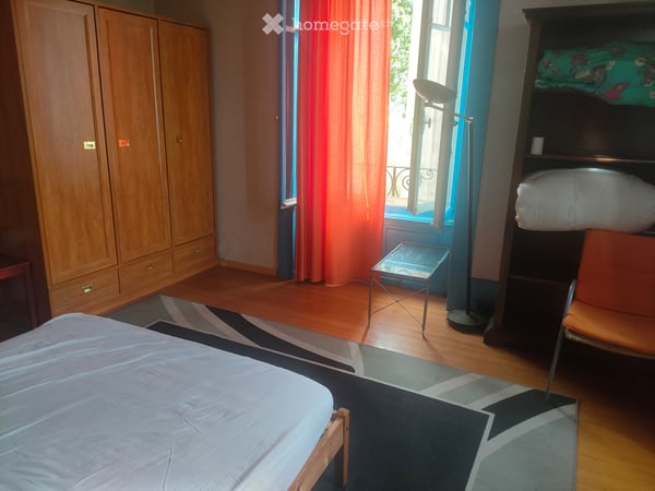Grande chambre libre de suite à Neuchâtel 2