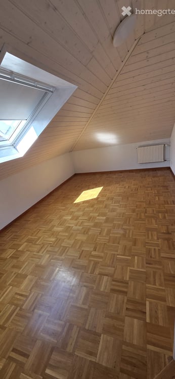 Appartement 4 pièces avec garage et place de parc 1