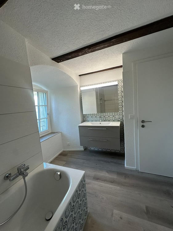 Charmante Duplexwohnung in der Altstadt von Murten 2