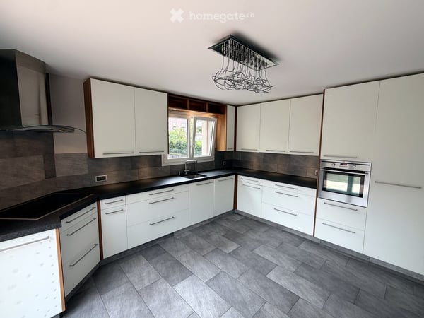 4,5 pièces meublé 105 m² - charges + box + place parc inclus 2