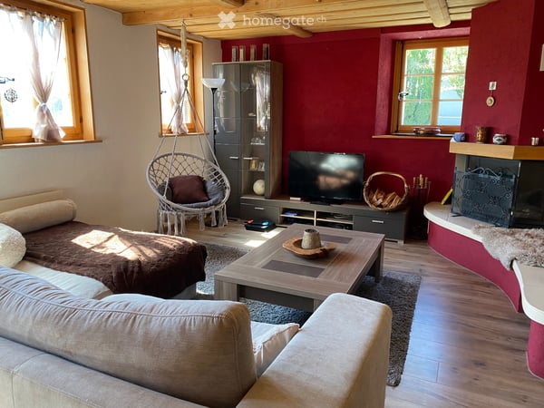 À louer ferme rénovée 8.5 pièces à Marsens (FR) 2