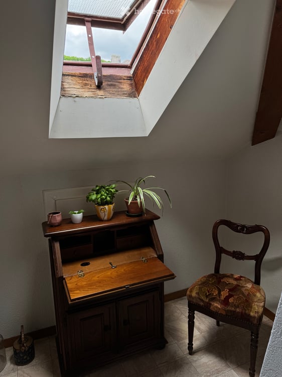Charmant petit appartement sous les toits de Corcelles 2