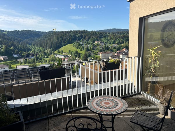 Appartement tout confort de 3.5 pièces en attique 1