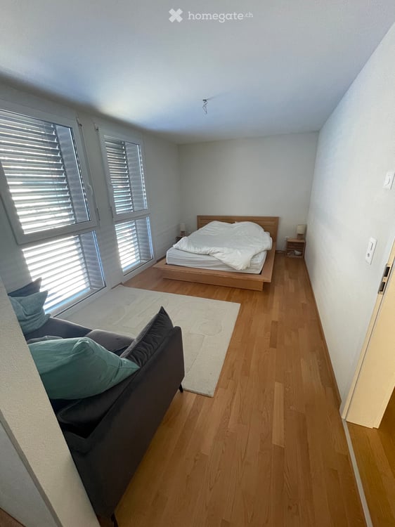 Appartement tout confort de 3.5 pièces en attique 3