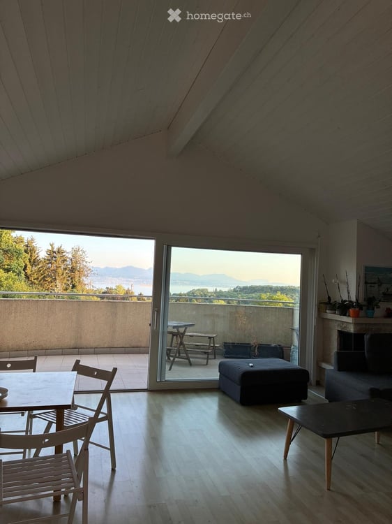 Attique 4.5 pièces avec vue panoramique lac Lausanne 6