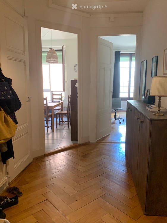 Chambre à louer aux Eaux-vives 3