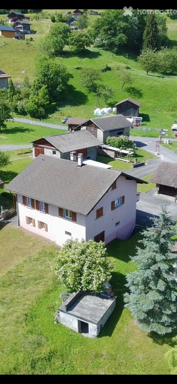 Maison sur 3 niveaux avec 2 appartements + cave et garage 4