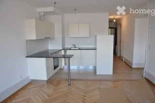 Appartement charmant, Rue des Epouses, 4ème étage, 4