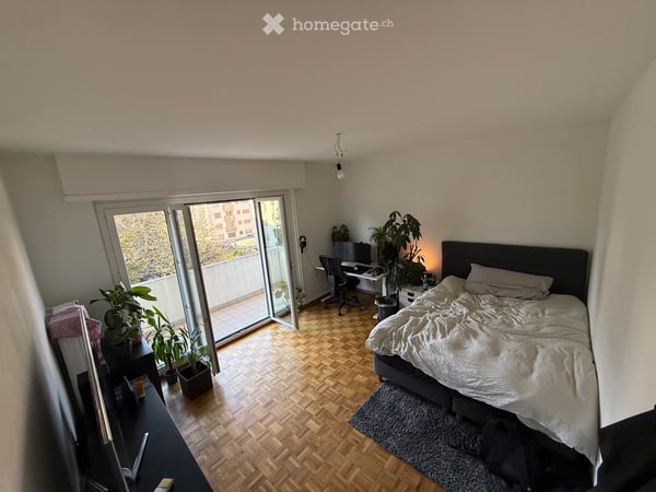 Grande chambre 25 m² avec balcon privatif en colocation 1