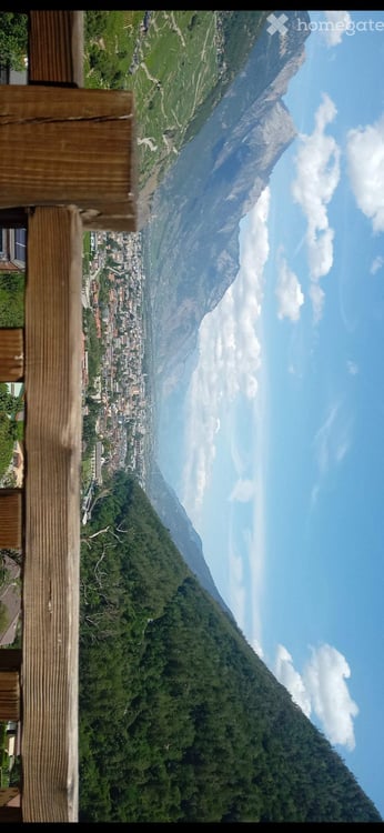 Bel appartement avec balcon et vue 1