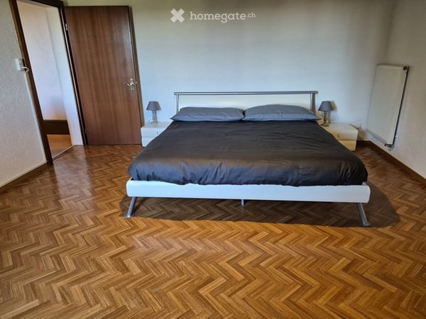 Chambres meublés avec douche, wc et kitchenette 1