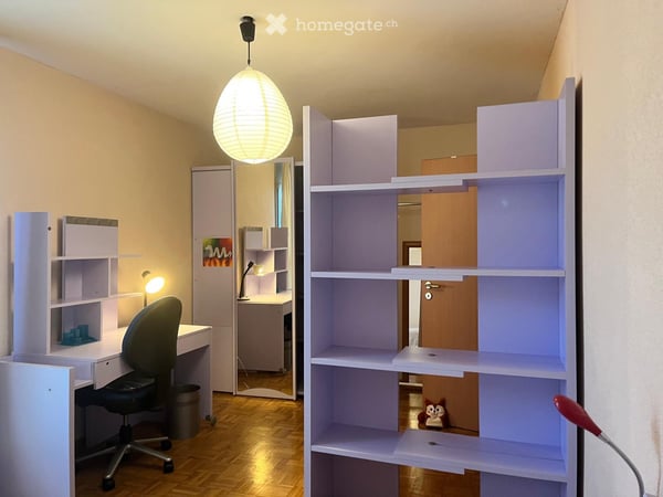 Belle chambre meublée  Étudiante  Aire-la-Ville 2