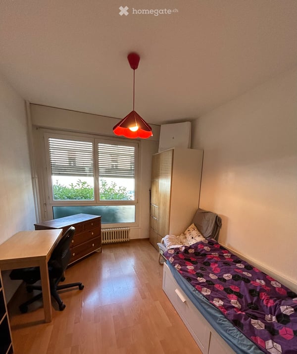 Chambre dans appartement au rez de chaussée 1