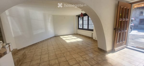 Maison villageoise à louer 5