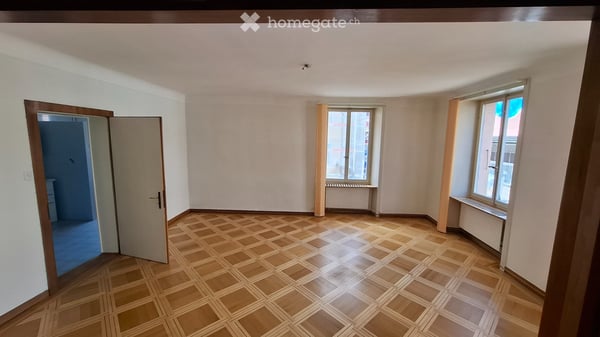Appartement de 3.5 pièces avec balcon à louer à Le Locle 1