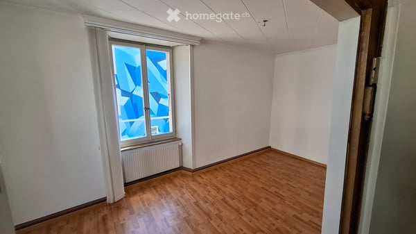 Appartement de 3.5 pièces avec balcon à louer à Le Locle 3