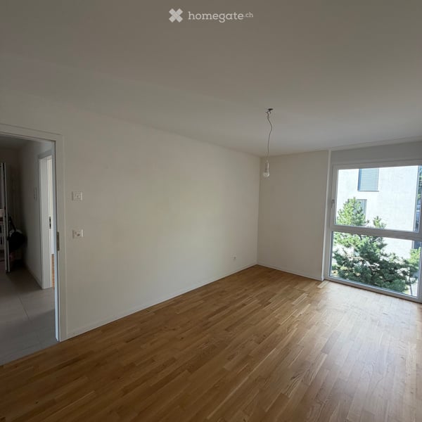 URGENT Appartement 3.5 pièces à Sierre 1