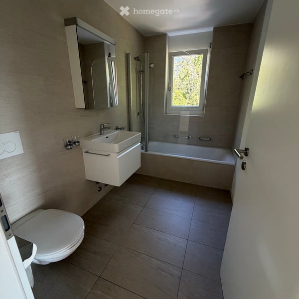 URGENT Appartement 3.5 pièces à Sierre 2