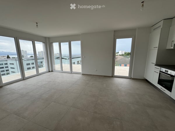 Magnifique appartement 2.5 pièces avec grande terrasse 2
