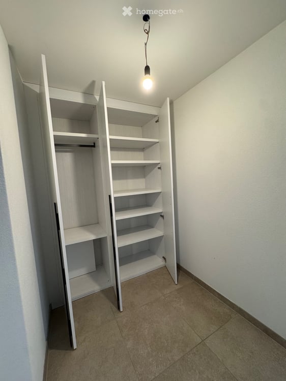 Appartement 2.5 pièces lumineux Aigle 3