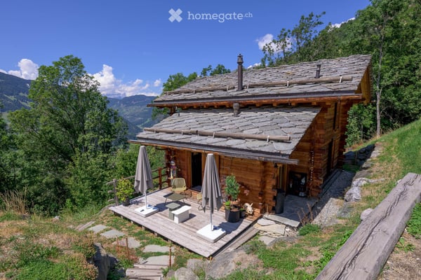 Magnifique chalet de 4.5 pièces - Sarreyer 1
