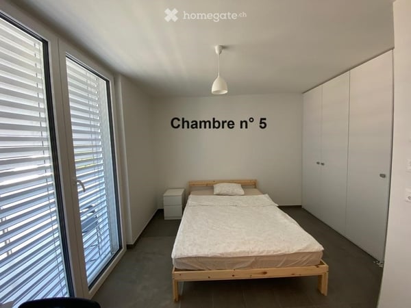 Chambre meublée à louer 4