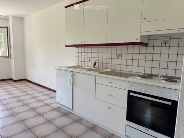 À louer superbe appart 2.5 pc à Sion au 2.09.26 5
