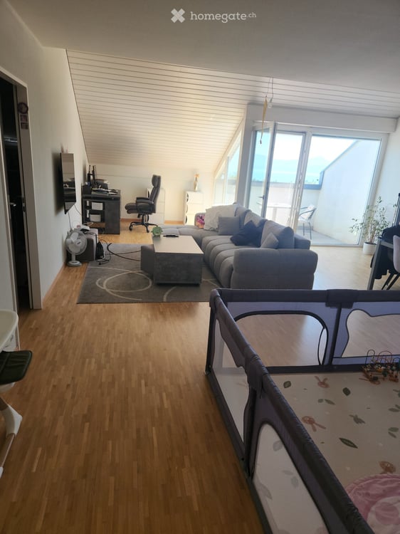 Superbe appartement de 4,5 pièces avec balcon et vue sur lac 1