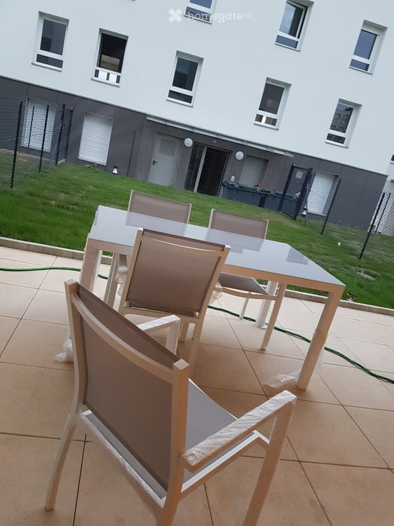 2 Pièces 63 m², 2 Pièces, + jardin 45m2 et terrasse17m2 3