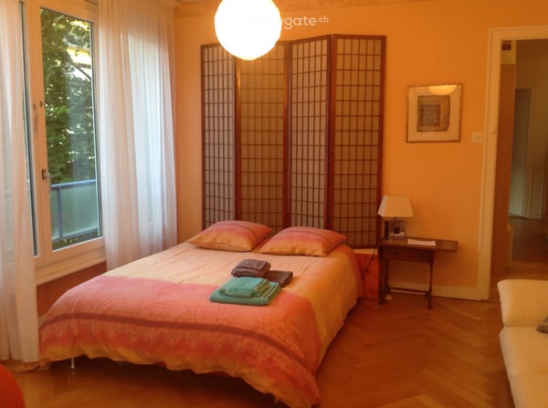 Chambre 13m2 tout près du CMU et des HEPS 4