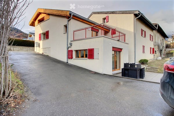 Belle maison de caractère à Chamoson 1