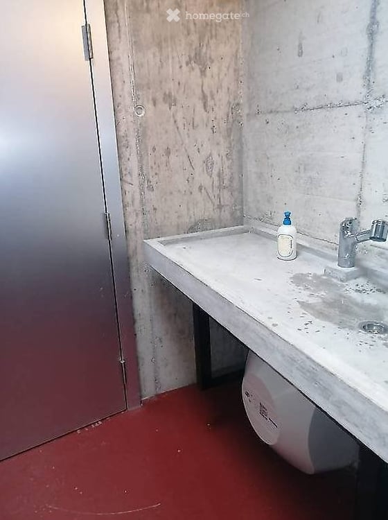Comano, affitto locali magazzino-ufficio 2