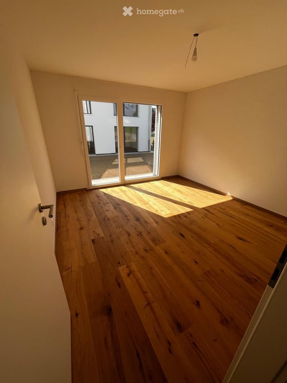 1.5 pièces neuf avec jardin  à 5 min de Romont 7