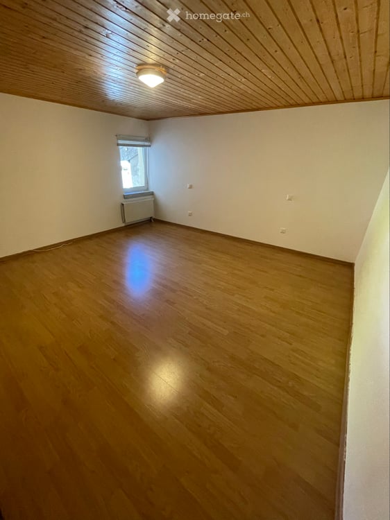 Appartement 2,5 pièces à louer à Bex 3