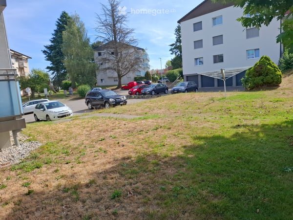 Appartement a louer 25 avec balcon place de parc 1