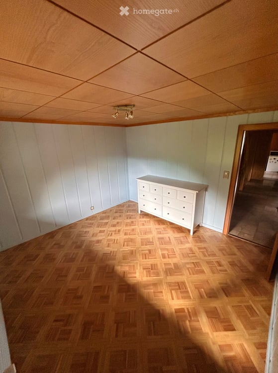 Chambre dans une grande maison avec jardin 2