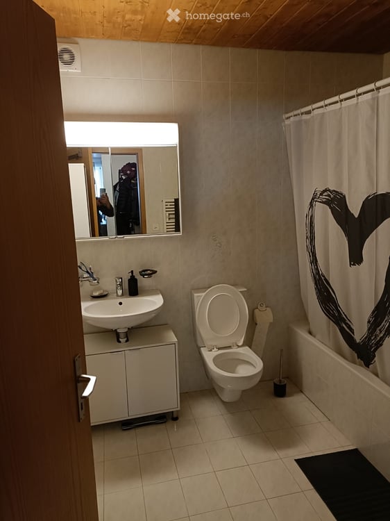Apparemment à louer 3