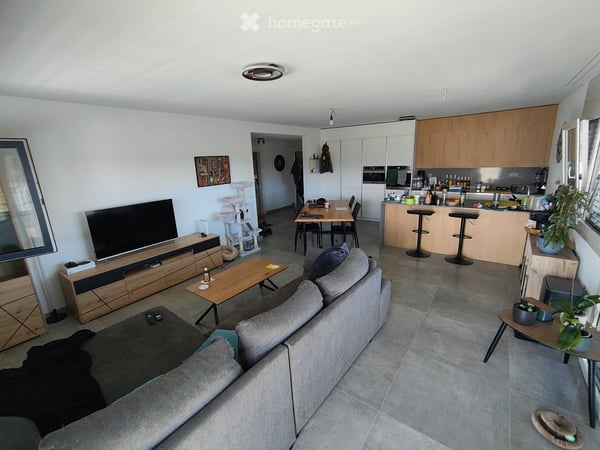 REPRISE DE BAIL APPARTEMENT DE 4,5 PIÈCES À TAFERS 1