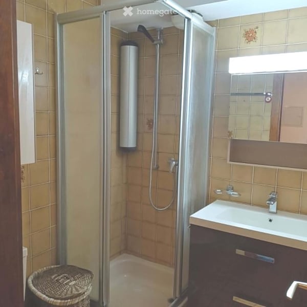 Studio meublé à louer à Saillon au coeur des Bains 5